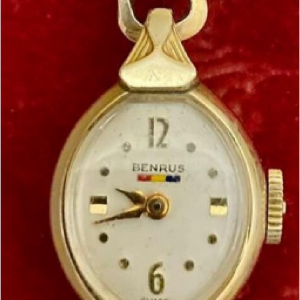 Vintage Gold Benrus Ladies Watch